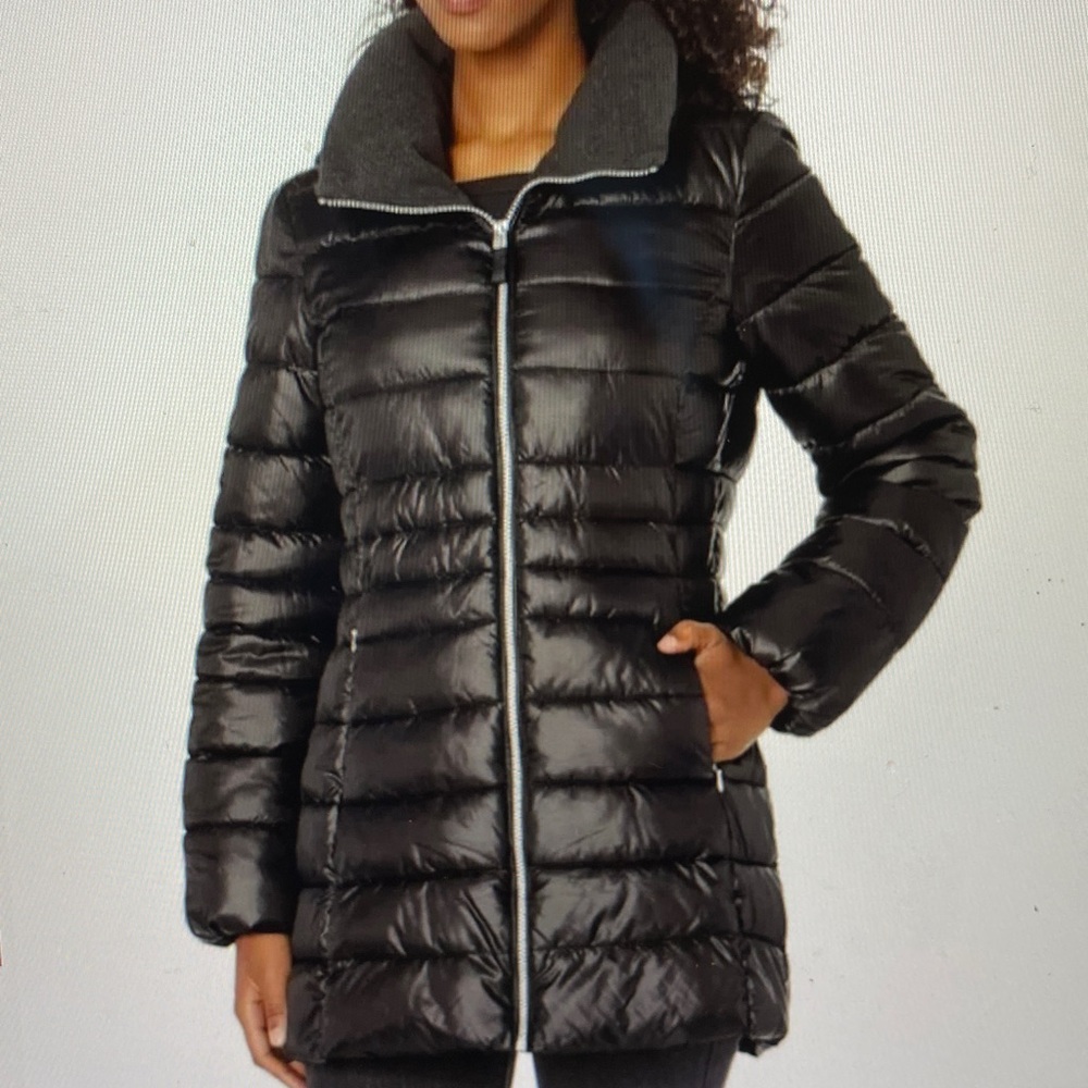 DEAL! Marc New York Windsor black puffer jacket w/ detachable hood